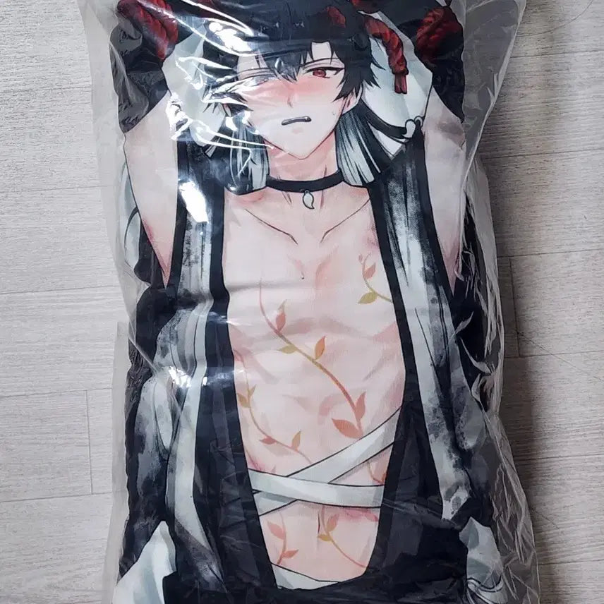 [BUNJANG] Gomzy Dakimakura / 감제이 다키마쿠라
