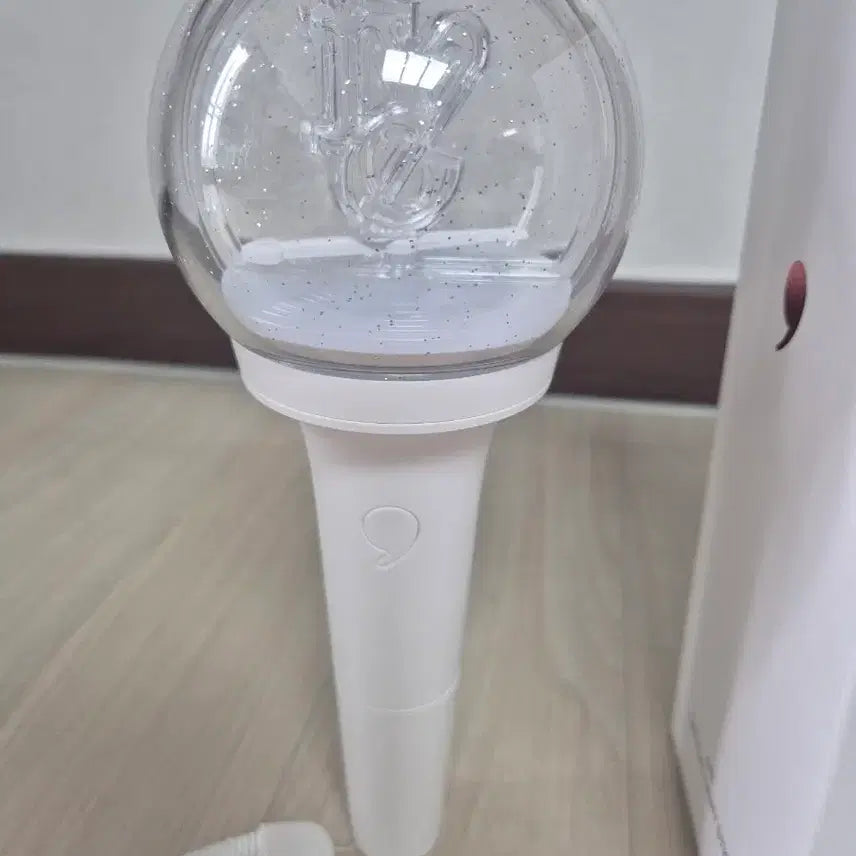[BUNJANG] IVE Official Lightstick Ver.1 / 아이브 응원봉 ver1