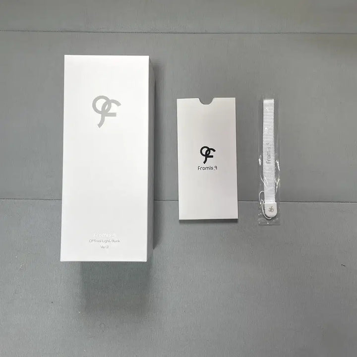 [BUNJANG] fromis_9 Official Lightstick Ver. 2 / 프로미스나인 응원봉 ver.2 판매합니다.