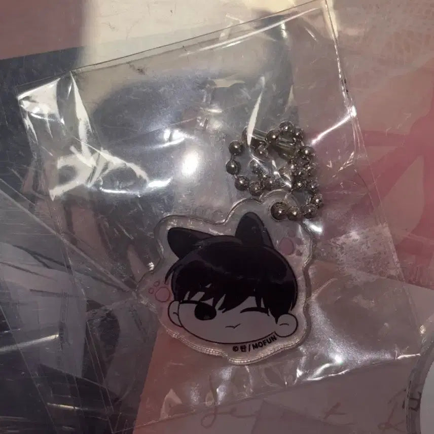 [BUNJANG] MoFun Checkmate Random Mini Acrylic Keyring Suhyun / 모펀 체크메이트 랜덤 미니 아크릴 키링 양도