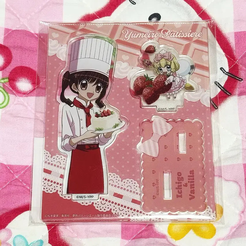 [BUNJANG] Yumeiro Patissiere Trijy Village Strawberry Acrylic Stand / 꿈빛파티시엘 트리지빌리지 딸기 아크릴스탠드
