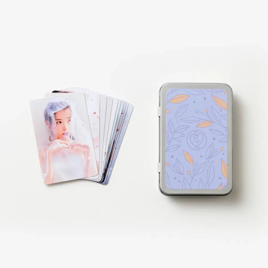 [BUNJANG] IU The Present Photocard Set / 아이유 더프레젠트 틴케이스 포토카드 세트