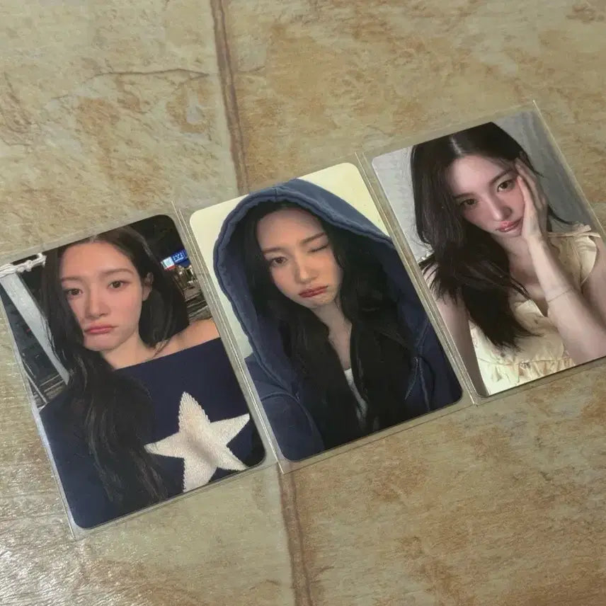 [BUNJANG] IOI Chaeyeon Lucky Draw Photocard Bundle Set / 일괄] 정채연 갑자기 공방포카 인기가요 후드 아이오아이 아오아 응원봉