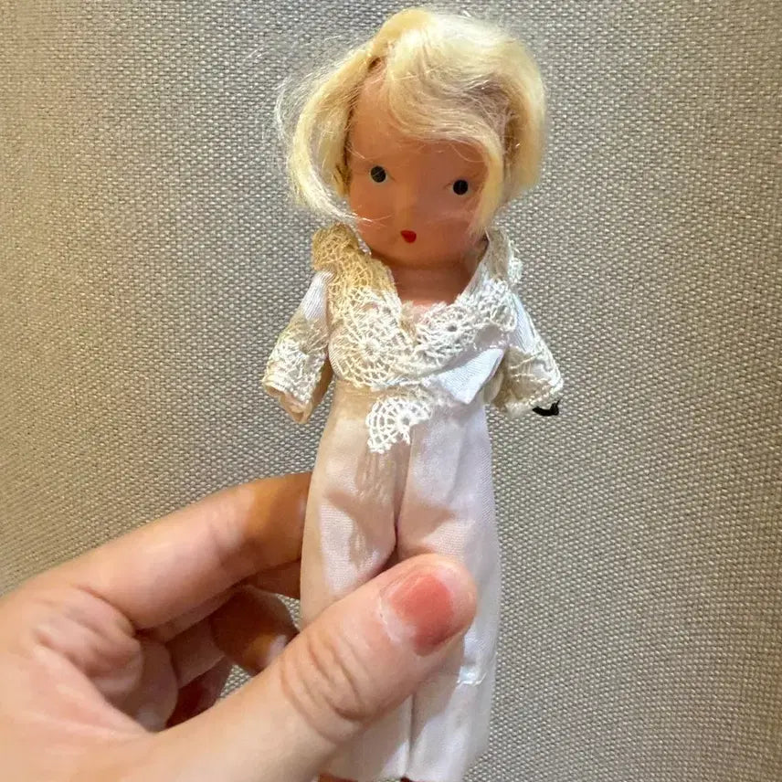 [BUNJANG] Vintage Nancy &amp; Storybook Doll (Damaged Arm) / 빈티지 낸시앤스토리북 인형 팔 하자 남자