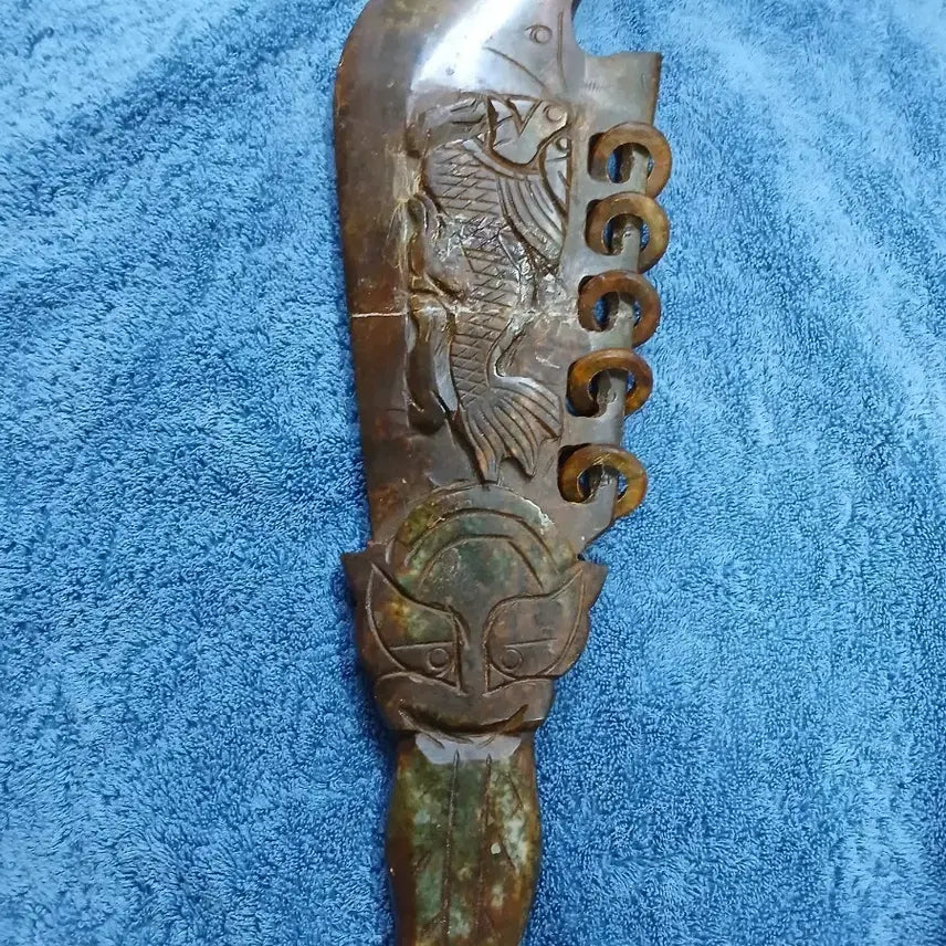 [BUNJANG] Ancient Jade Decorative Knife with Fish Motif / 고대 옥 장식용 칼