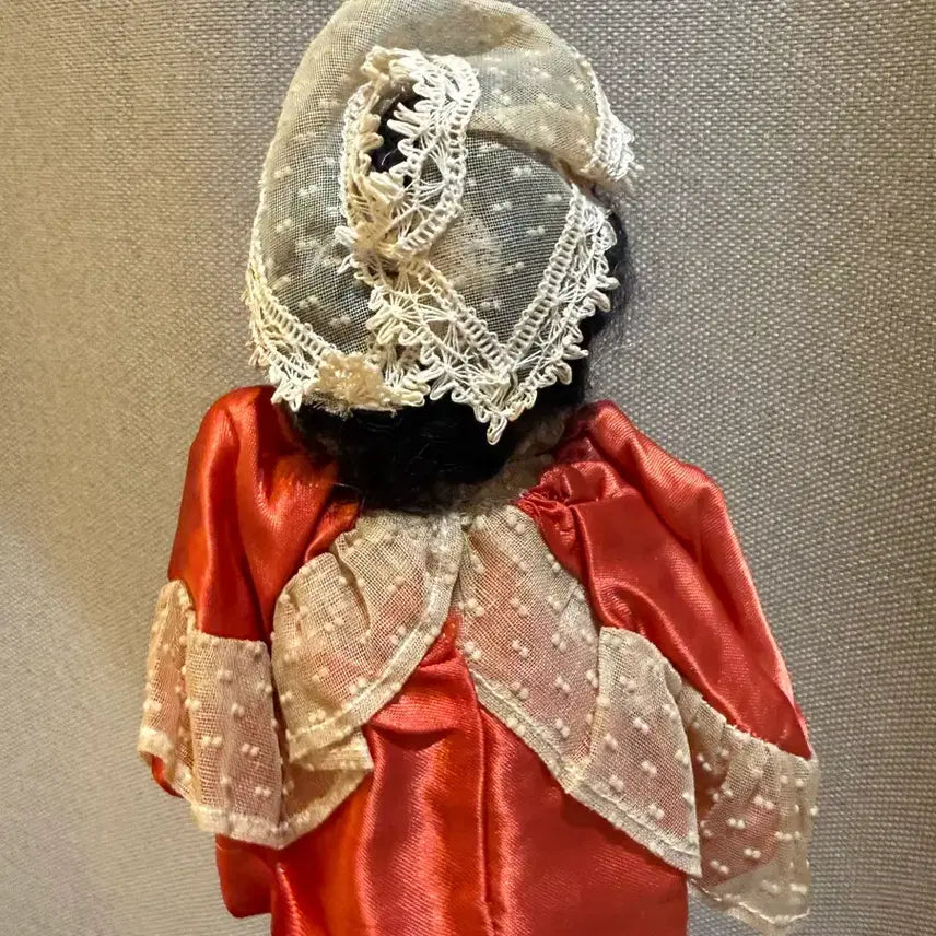 [BUNJANG] Vintage Doll Red Dress Bonnet Lace / 빈티지 인형 빨간 드레스 보넷 레이스