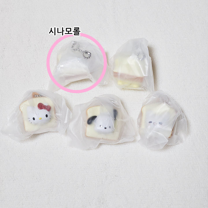 [BUNJANG] Sanrio Characters Shokupan-zu Cinnamoroll Gachapon / 산리오 캐릭터즈 식빵즈 가챠 시나모롤