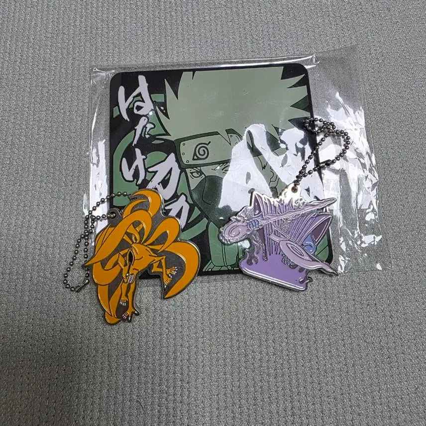 [BUNJANG] Naruto Kakashi Rubber Coaster &amp; Metal Charm Set / 나루토 카카시 러버코스터,메탈참2종