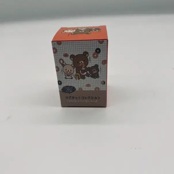 [BUNJANG] Rilakkuma Mister Donut Collaboration Random Magnet (New) / 리락쿠마 미스터도넛 콜라보 랜덤 마그넷 (새상품)