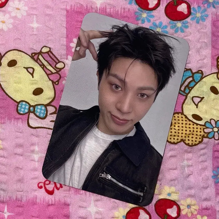 [BUNJANG] TREASURE Jeonghwan New Wave Japan Tower Records Exclusive Photocard / 트레저 정환 소정환 일본 타워레코드 뉴웨이브 new wav 특전 포카 포토카드