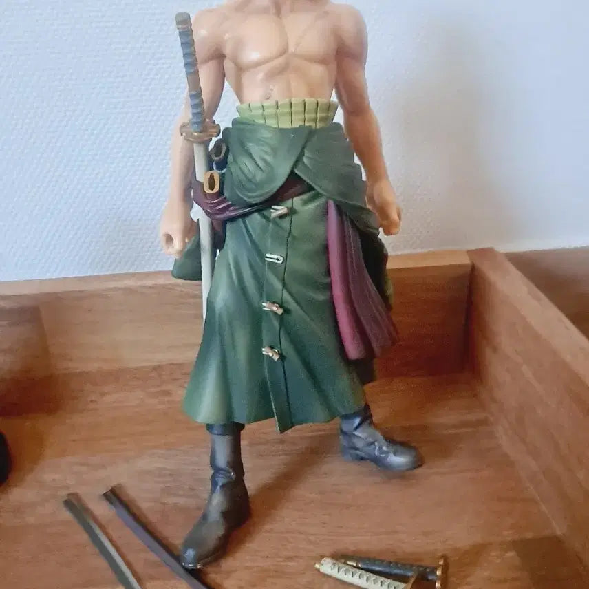 [BUNJANG] One Piece Roronoa Zoro MSP Figure / 원피스 msp 롤로노아 조로 피규어