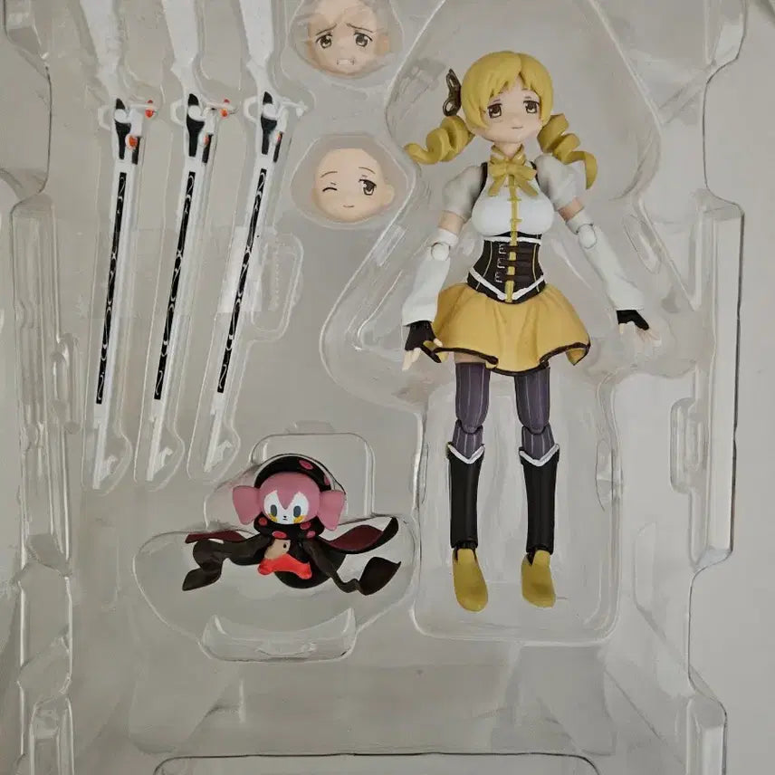 [BUNJANG] Puella Magi Madoka Magica Tomoe Mami Figma Figure / 마법소녀 마도카 마기카 토모에 마미 피규어 피그마