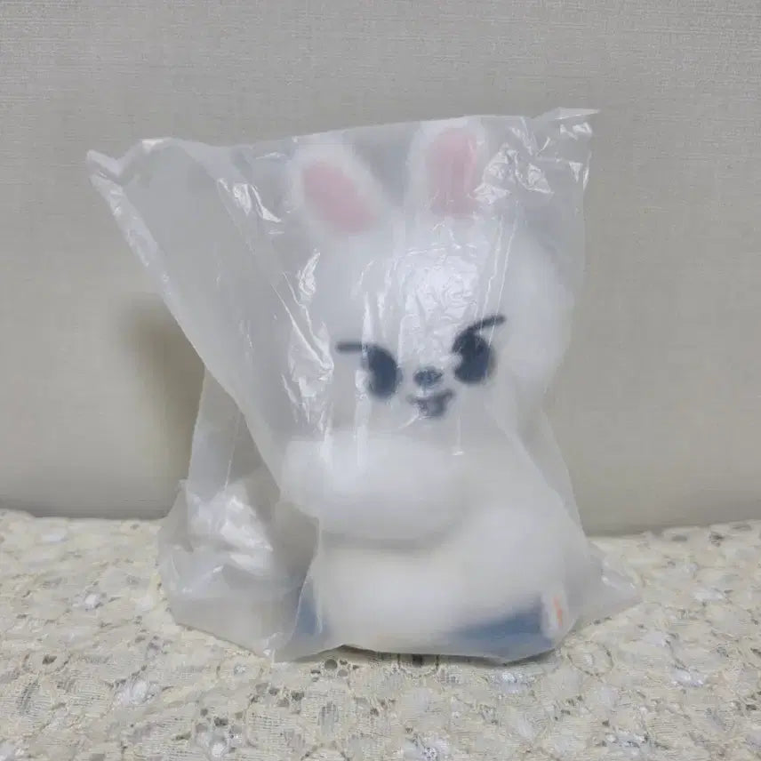 [BUNJANG] Stray Kids Seungmin Rabbit Strap Plush / 스트레이키즈 스키주 스트랩 플러시 리빗 팝니다.
