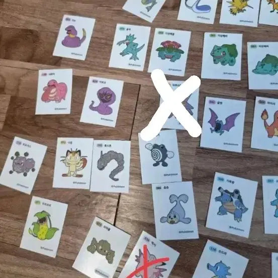 [BUNJANG] Pokémon Generation 1 44-Piece Sticker Set (Mew, Gengar, Zapdos, Moltres, Articuno) / 22년 포켓몬 1세대 띠부씰 44종 뮤, 팬텀, 썬더, 파이어, 프리저