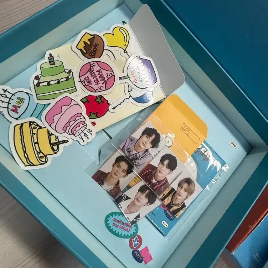 [BUNJANG] TXT Tomorrow x Together 2023 Deco Kit Photocard Bundle / 포카포함 풀구성)TXT투모로우바이투게더 투바투 2023 데코 키트