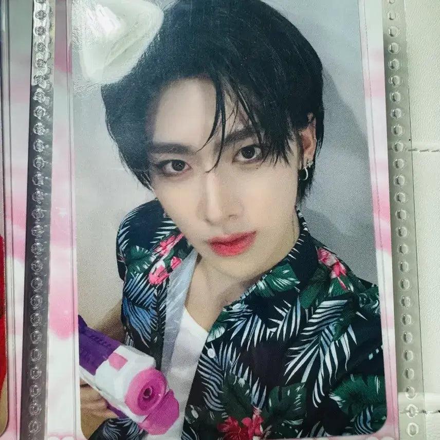 [BUNJANG] ZB1 Ricky Apple Music Photocard / 제베원 앤더블 리키 애플뮤직 앺뮤 포카