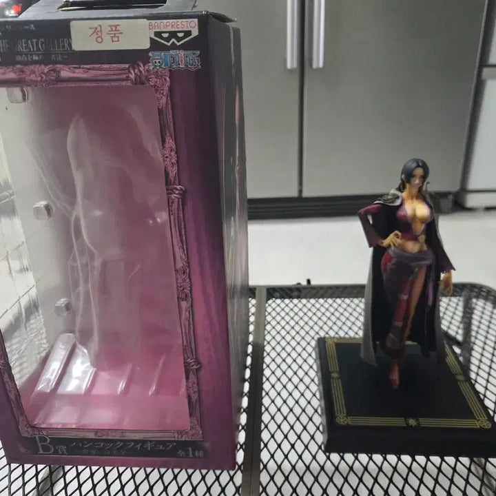 [BUNJANG] MegaHouse POP NEO-DX Boa Hancock (Pirate Empress) Figure / 원피스 보아핸콕 피규어