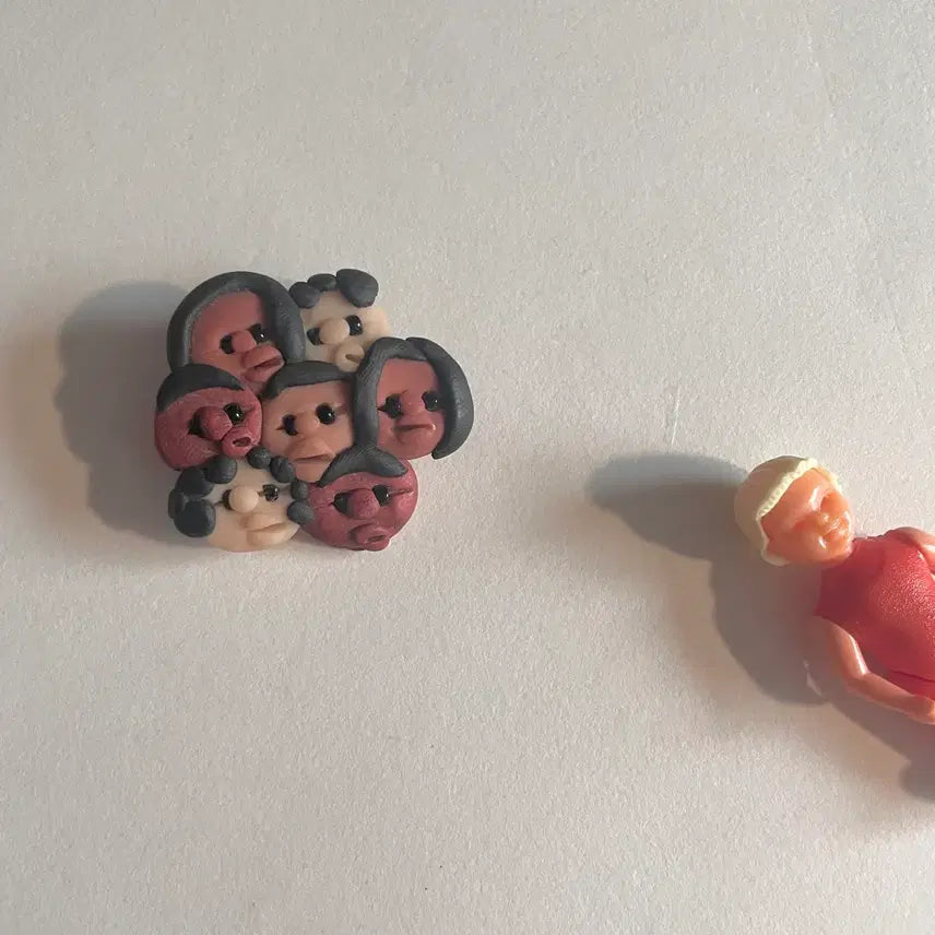 [BUNJANG] S. Lehman 1983 Handmade Clay Art Brooch / 1983 S. Lehman Vintage Art Brooch(rare)