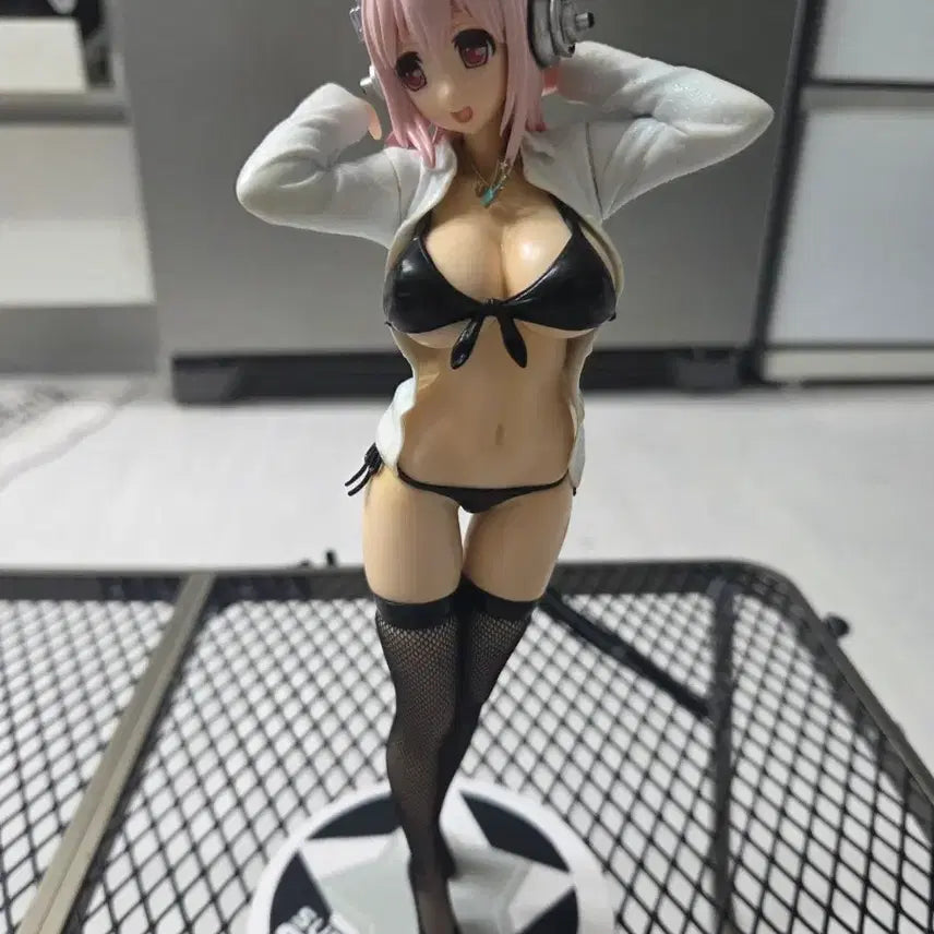 [BUNJANG] SkyTube Super Sonico Swimsuit Gravure White Ver. 1/6 Scale Figure / - 상품명: SkyTube 슈퍼소니코 수영복 그라비어 화이트 ver. (흰 셔츠+검정 비키니+망사스타킹)