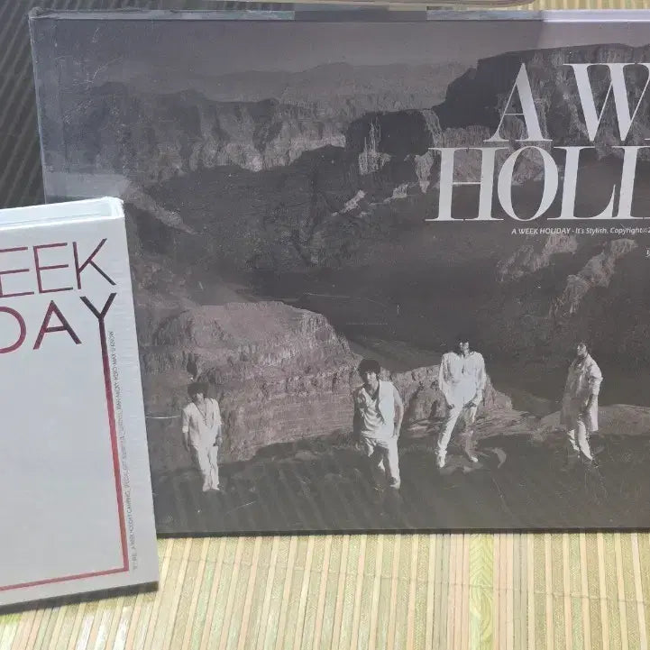 [BUNJANG] TVXQ! A Week Holiday 2008 Photobook + DVD (Sealed) / 동방신기 a week holiday 포토북 2008 + DVD 미개봉