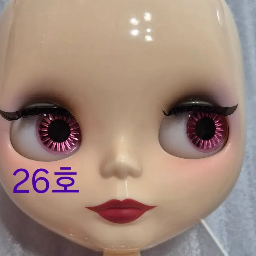 [BUNJANG] Blythe Lucretia Almerie with Stand / 브라이스 루크레시아 알머리+디폴