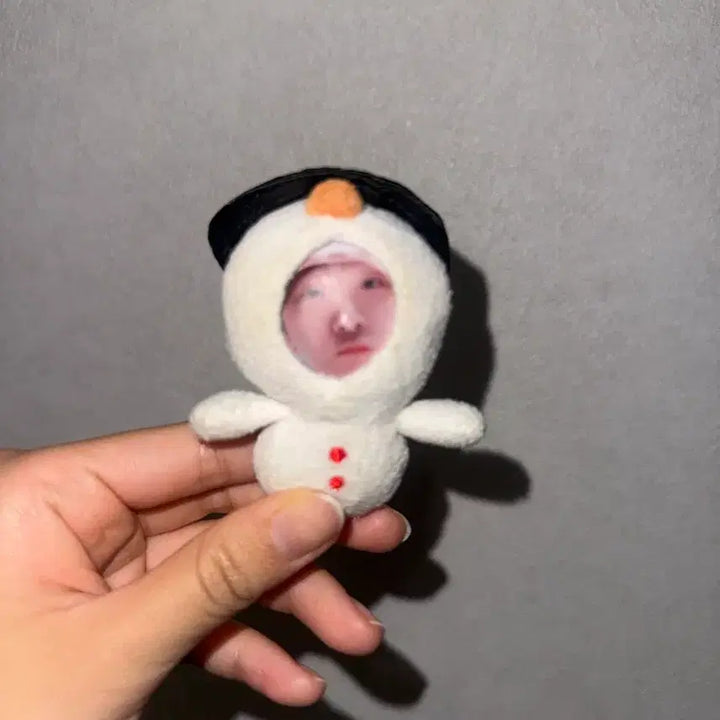 [BUNJANG] BOYNEXTDOOR Yoonhak Snowman Unofficial Doll / 보이넥스트도어 운학 눈사람 비공식 인형