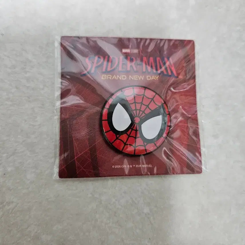 [BUNJANG] Spider-Man Brand New Day Theater Exclusive Pin Badge (Sealed) / 스파이더맨 브랜드 뉴데이 극장특전 핀뱃지 미개봉 새제품 판매합니다