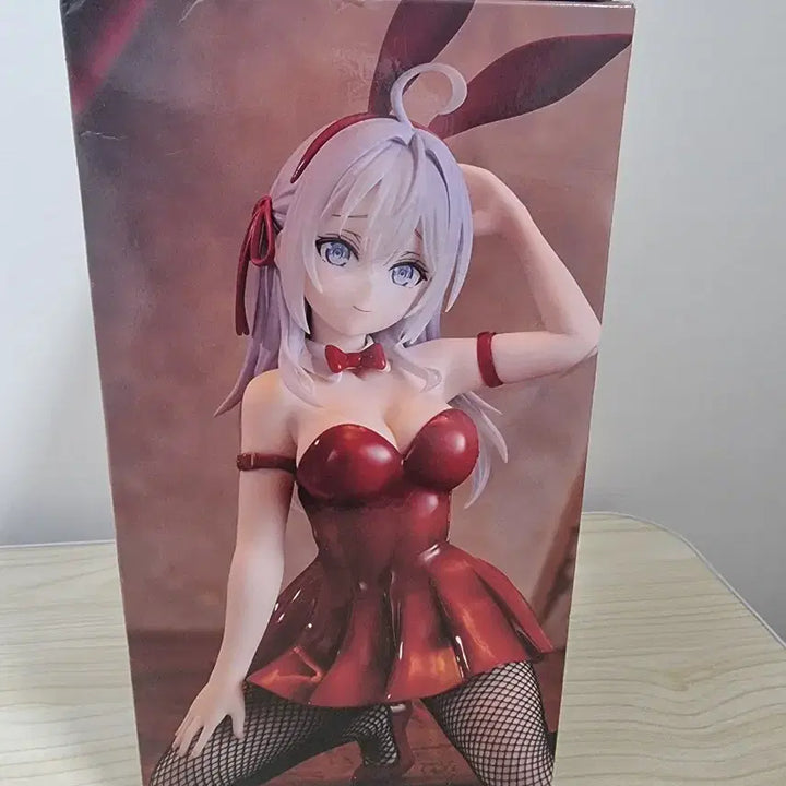 [BUNJANG] Aria Bunny Ver. RED Figure / 아리아 바니 Ver. RED 피규어