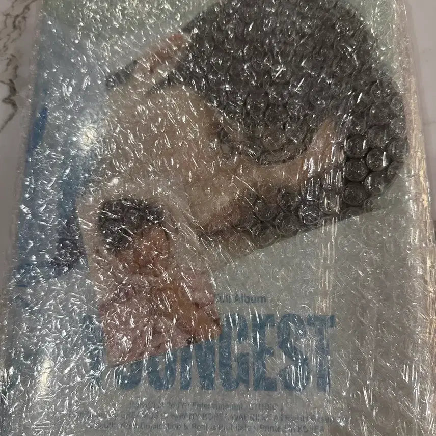 [BUNJANG] Young K 2nd Album YOUNGEST (Rabbit Blanket Ver.) Photocard Bundle / [미개봉] Young K 2집 정규앨범 (토끼 담요 Ver.) 포토카드 포함