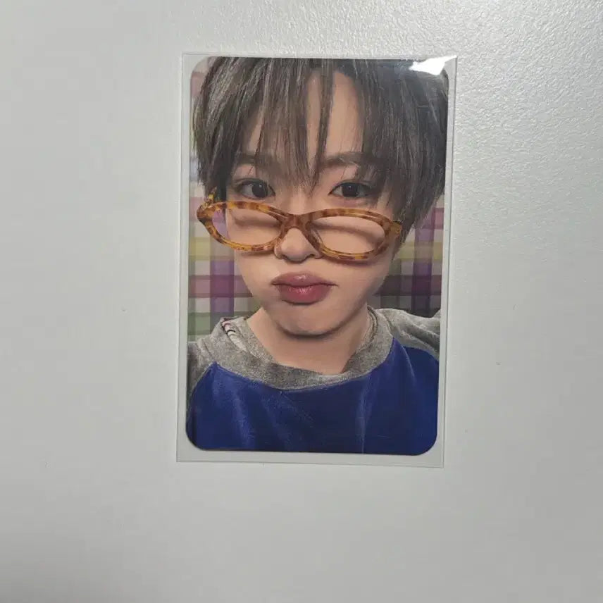 [BUNJANG] NCT WISH Yoyomi Sakurya Glasses Photocard / 엔시티위시 요이동 보밋걸 사쿠야 안경 포카