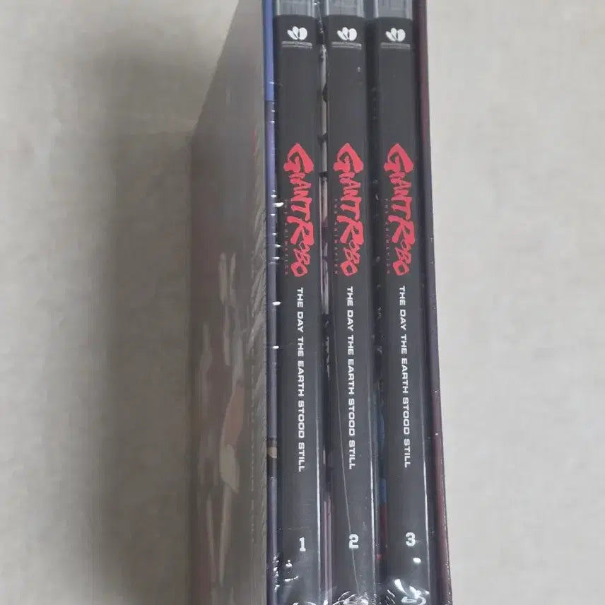 [BUNJANG] Giant Robo Blu-ray Box Set (Sealed) + DVD Box Set / 자이언트로보 블루레이 박스세트(미개봉) + DVD 박스세트