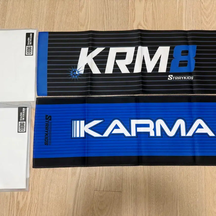 [BUNJANG] Stray Kids Karma Live Broadcast Slanted Slogan Bundle Set / 스트레이키즈 straykids 카르마 공방 역조공 슬로건 일괄 양도