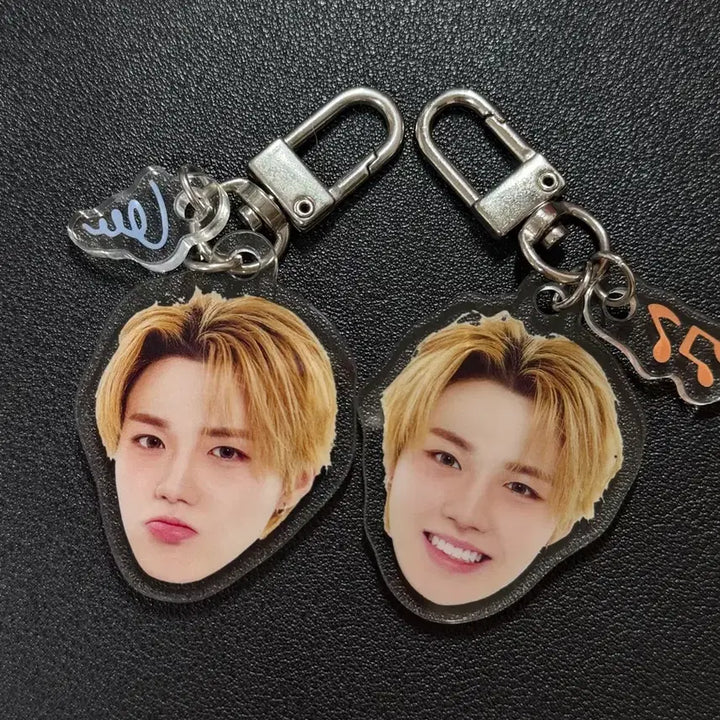 [BUNJANG] TREASURE DoYoung HeeNoAeRak Face Keychain / 트레저 도영 희노애락 키링 얼굴키링