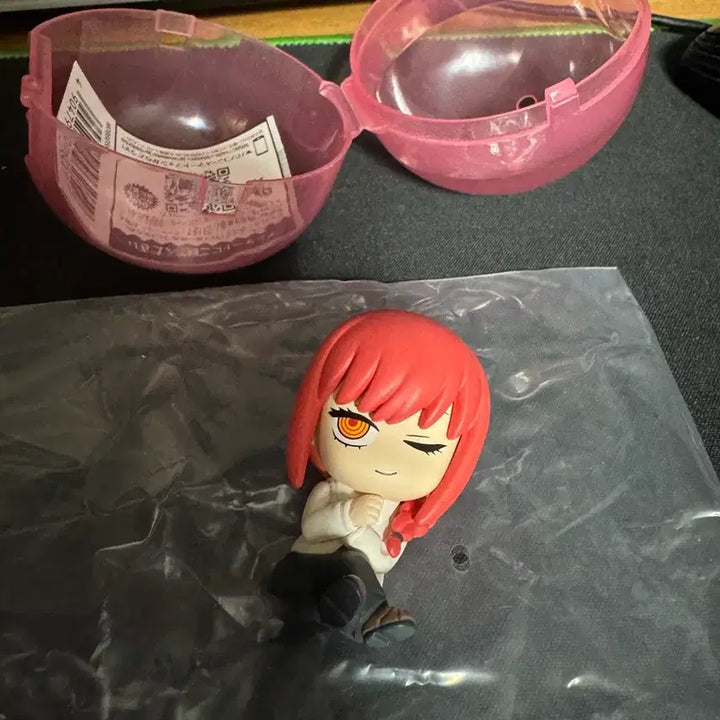 [BUNJANG] Chainsaw Man Makima Figure Capsule Toy / 체인소맨 마키마 피규어 캡슐 토이