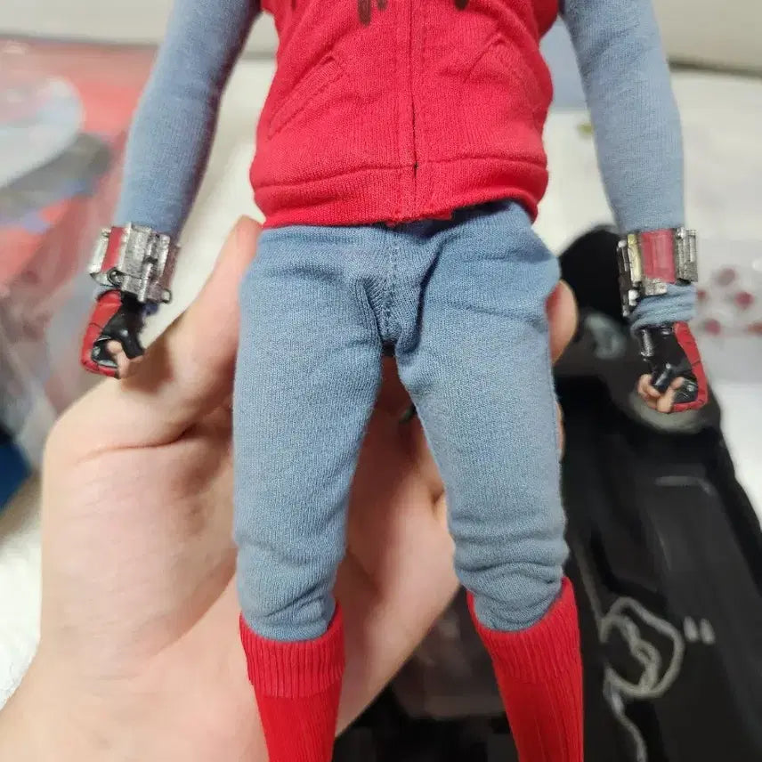 [BUNJANG] Hot Toys Spider-Man: Far From Home Homemade Suit / 핫토이 스파이더맨 파프롬홈 홈메이드 슈트