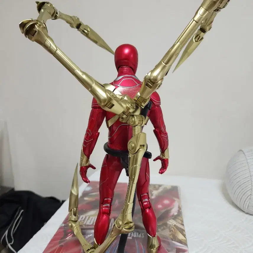 [BUNJANG] Hot Toys Iron Spider-Man VGM38 Figure / 핫토이 아이언 스파이더맨 피규어 vgm38