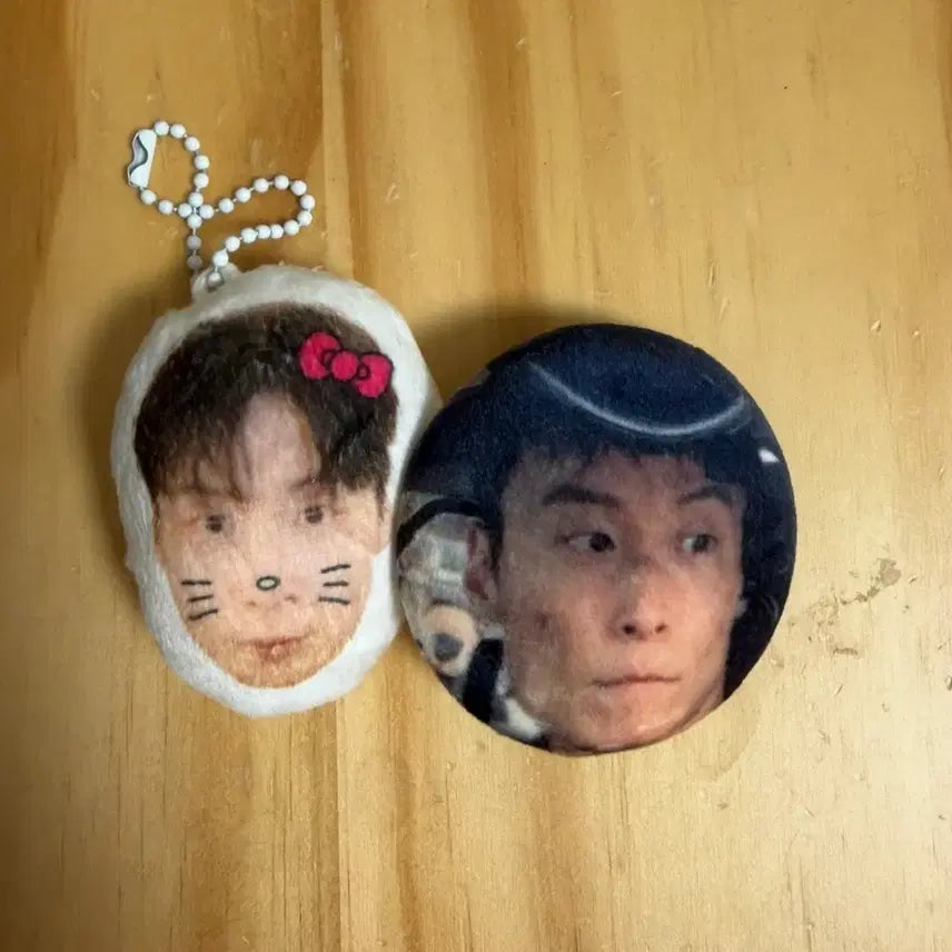 [BUNJANG] Heo Nam Joon Inhyeong Keyring and Malang Pin Button Bundle Set / 허남준 비공굿 굿즈