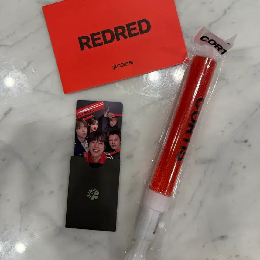 [BUNJANG] Kortis Red Velvet Release Party Photocard &amp; Lightstick / 코르티스 레드레드 릴리즈파티 포카 &amp; 응원봉