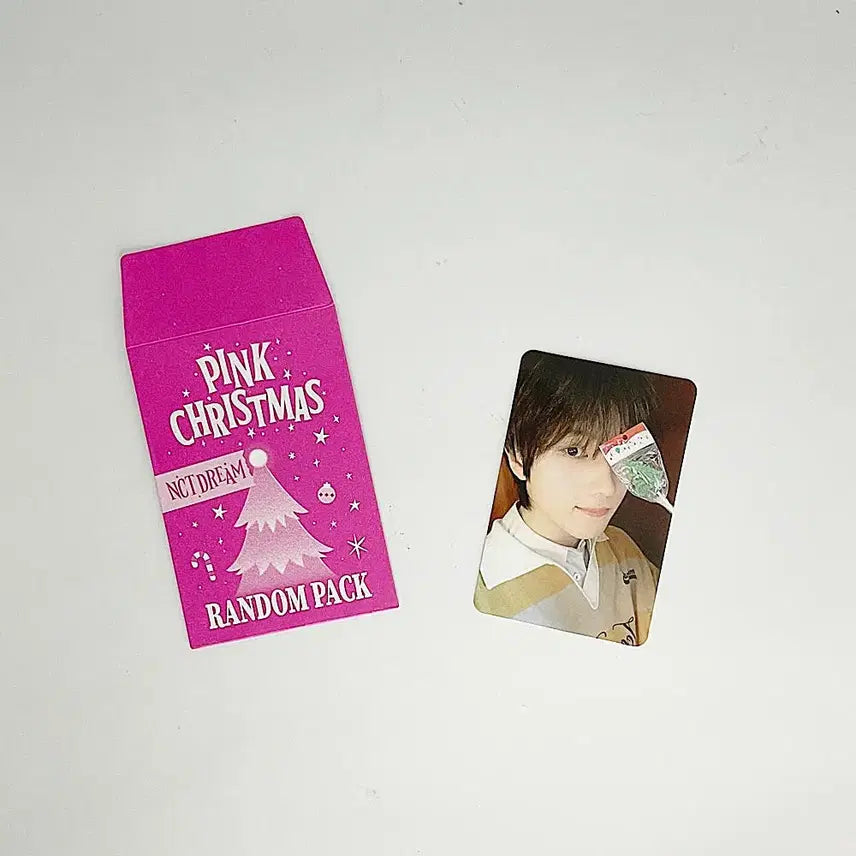 [BUNJANG] NCT DREAM Jisung 2023 Pink Christmas Photocard / 엔시티 드림 지성 2023 핑크 크리스마스 포토카드 포카2 NCT DREAM JISUNG 2023 PINK CHRISTMAS PHOTOCARD 2
