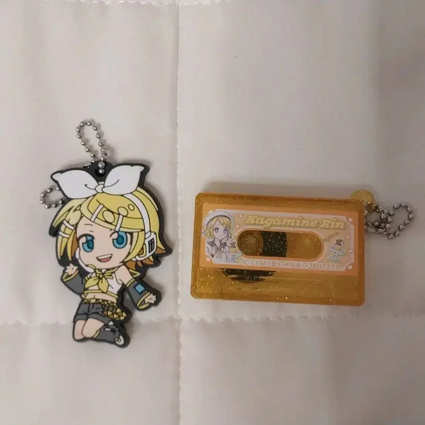 [BUNJANG] Kagamine Rin Vocaloid Strap Cassette Tape Gacha / 카가미네 린 보컬로이드 스트랩 카세트 테이프 가챠