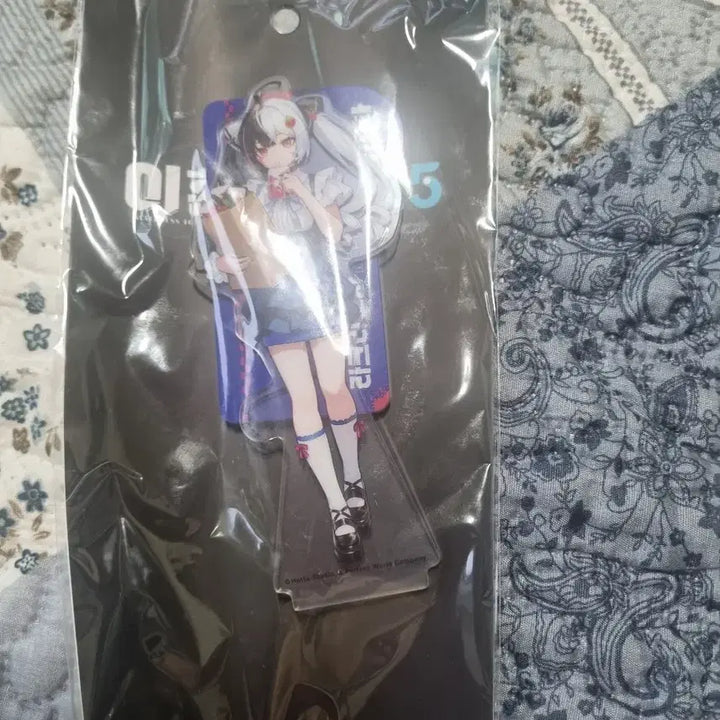 [BUNJANG] GS25 Lacramaosa Acrylic Stand / gs25 이환 라크라모사 아크릴스탠드
