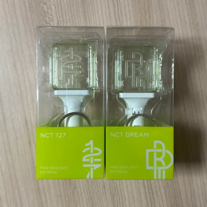 [BUNJANG] NCT 127 &amp; NCT Dream 1st Official Light Stick Keychain / 엔시티 127 드림 믐뭔봄 뉴믐 키링