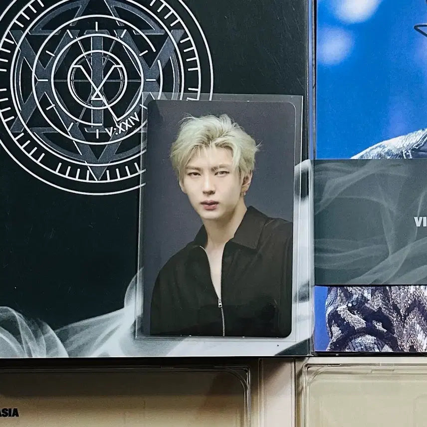 [BUNJANG] VIXX Leo Jung Taekwoon Lost Fantasia Blu-ray Photocard / 빅스 VIXX 로스트판타지아 로판 dvd 블루레이 블레 판매 양도 레오 정택운 포카만