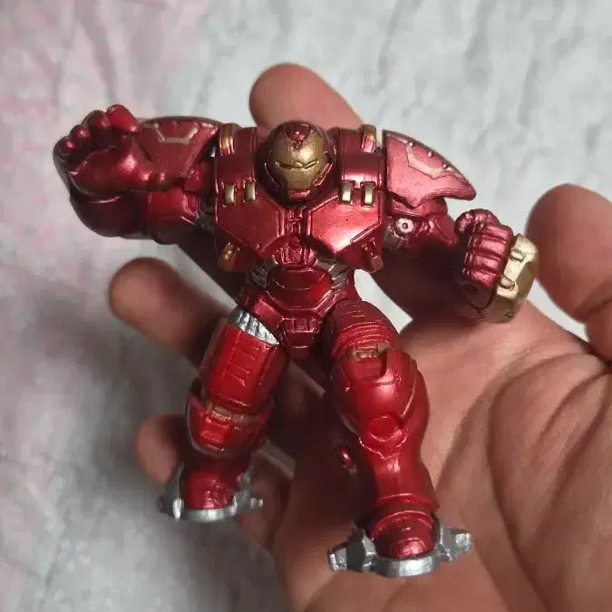 [BUNJANG] Hulkbuster Figure / 헐크버스터