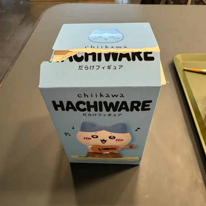 [BUNJANG] Chiikawa Hachiware All Over Figure / 치이카와 하치와레 투성이 피규어