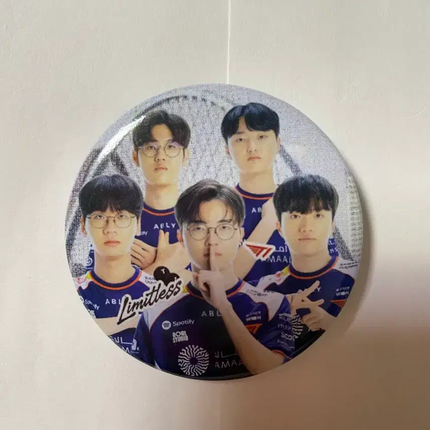 [BUNJANG] T1 MSI Fan Festa Autographed Fan and Pin Button Set / MSI 팬페스타 티원 T1 사인 부채와 핀버튼 세트