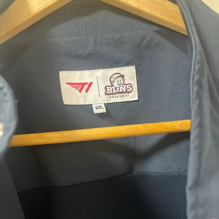 [BUNJANG] T1 Faker Embroidered 2XL Jersey / 티원 (빠더너스 콜라보) 유니폼 페이커