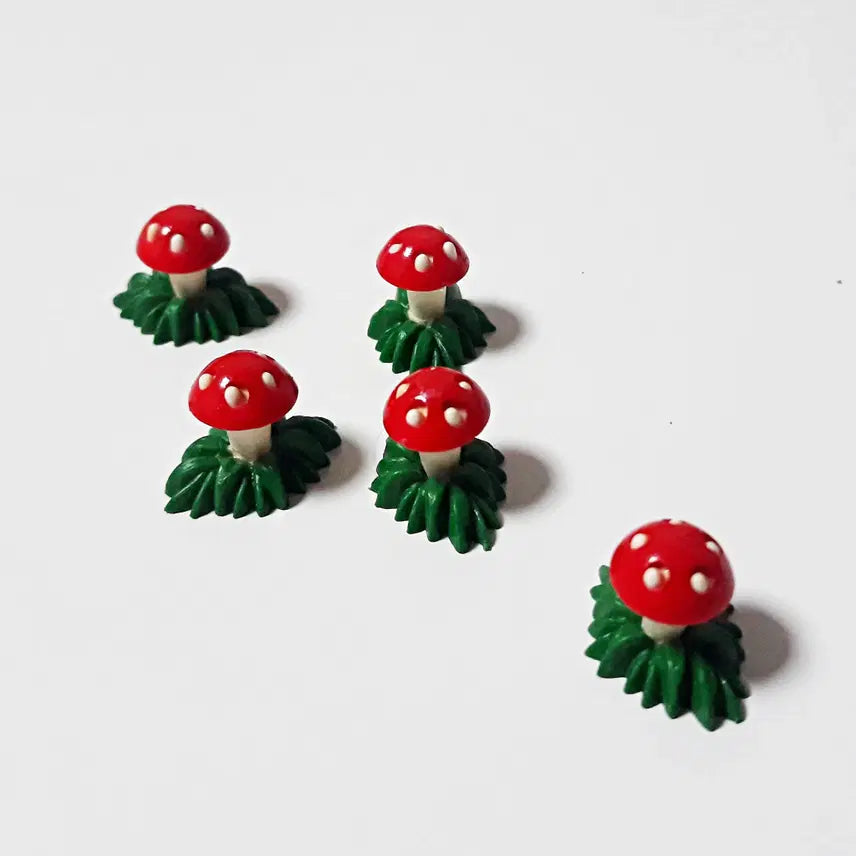 [BUNJANG] Vintage German Red Mushroom Ornaments Set of 5 / 독일 빨간 버섯 오브제 5개 세트