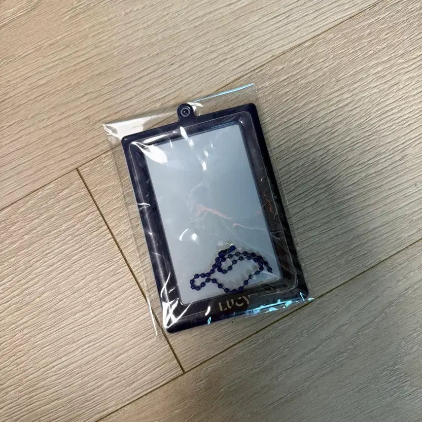 [BUNJANG] Lucy Photocard Holder / 루시 - 포카홀더