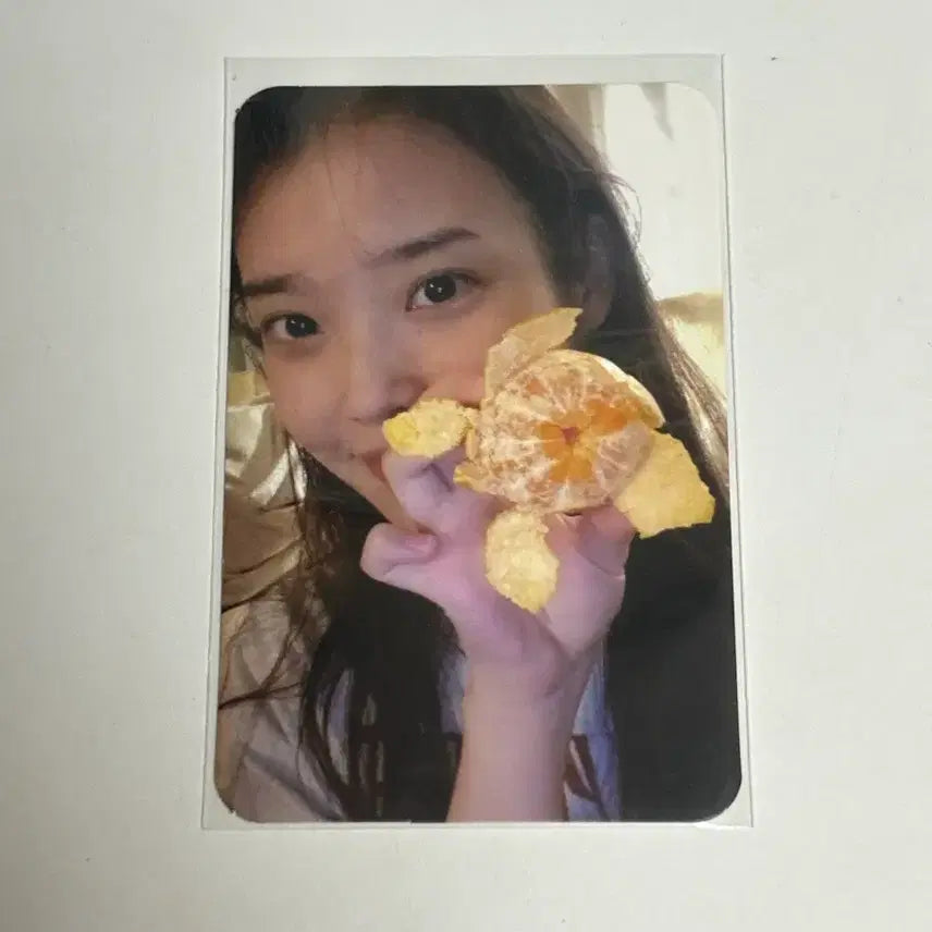 [BUNJANG] IU Lilac Photocard / 아이유 포토카드 판매